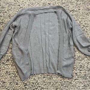 Elegant Gray Women's Cardigan